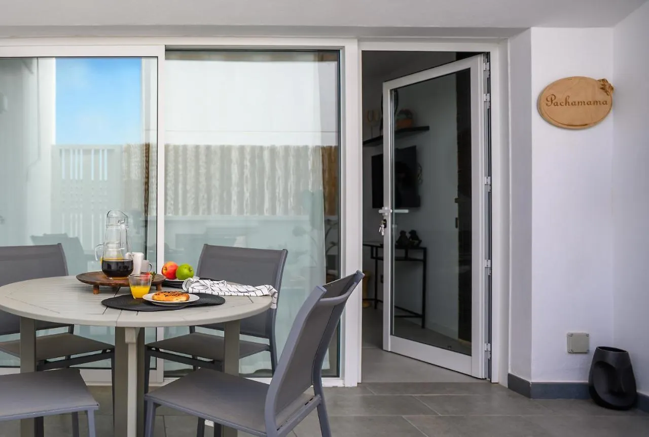Holiday home Pachamama House-Near The Beach, Fast Wifi, Air-Con And Sat Tv Playa Blanca